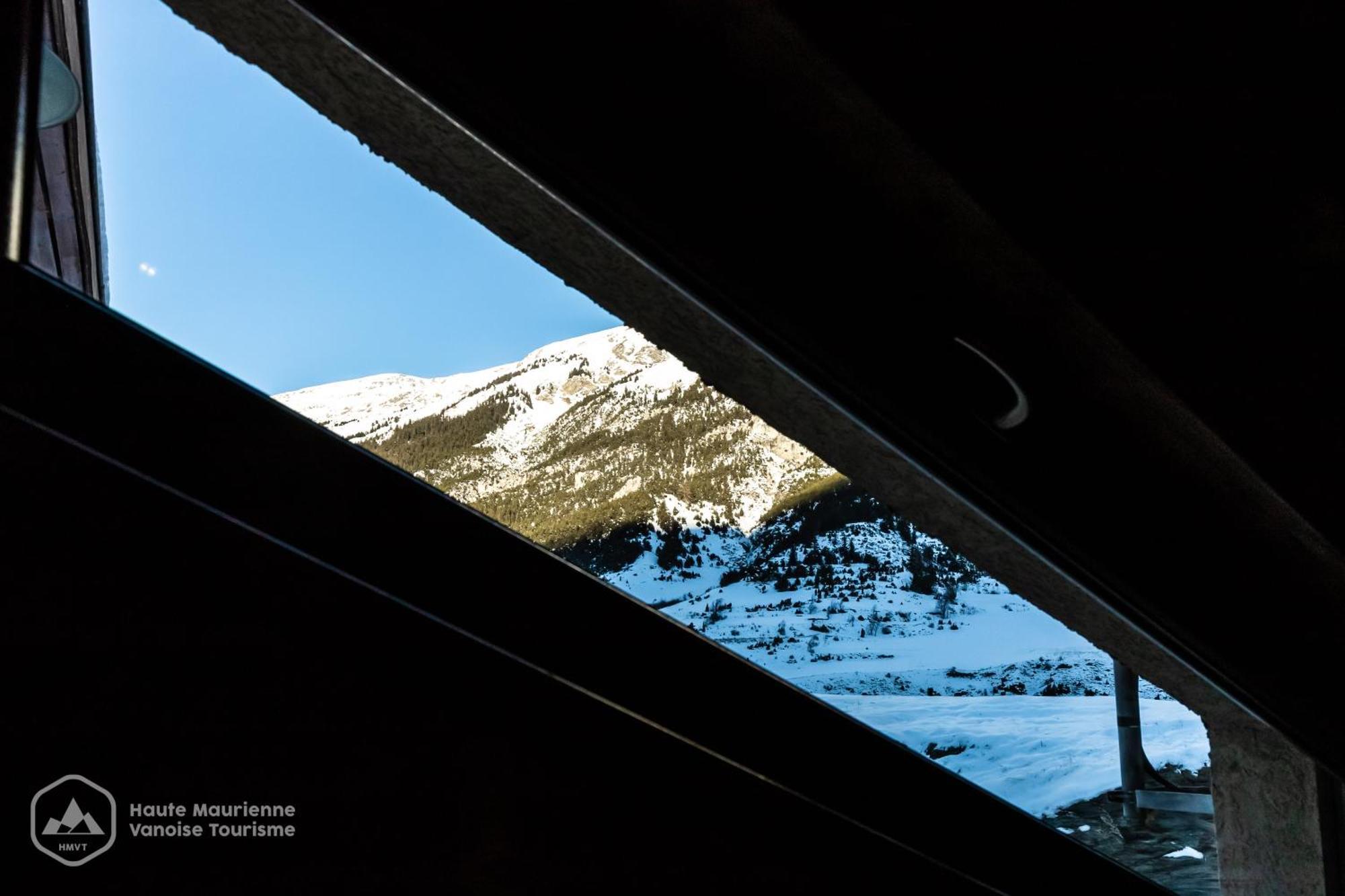 Les Chenevers Lanslevillard Rum bild